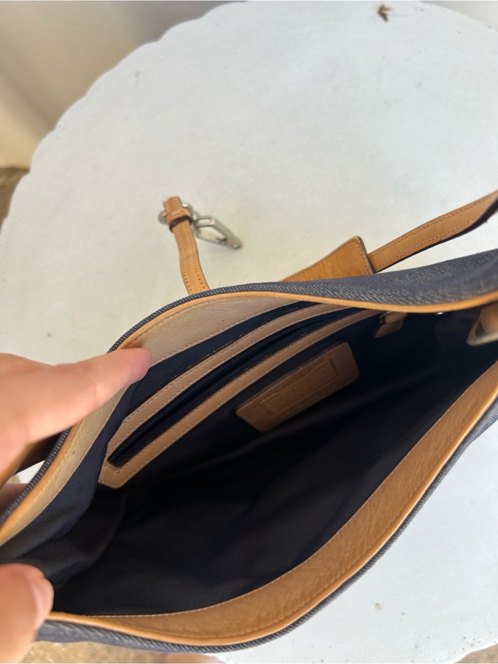 Vintage Coach Navy Canvas and Tan Leather Shoulder Bag - Picture 5 of 6